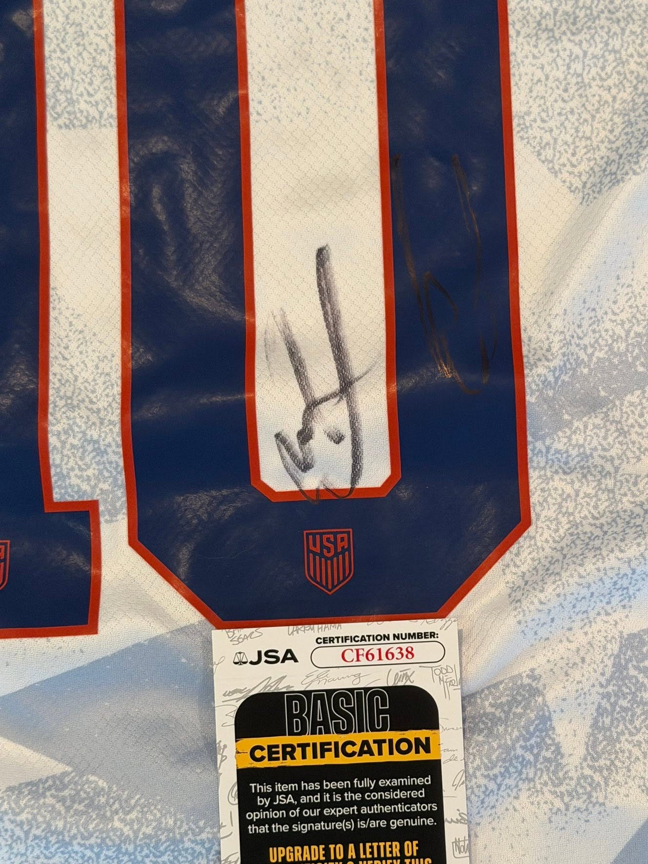Christian Pulisic Autographed USA Jersey JSA COA Read Description