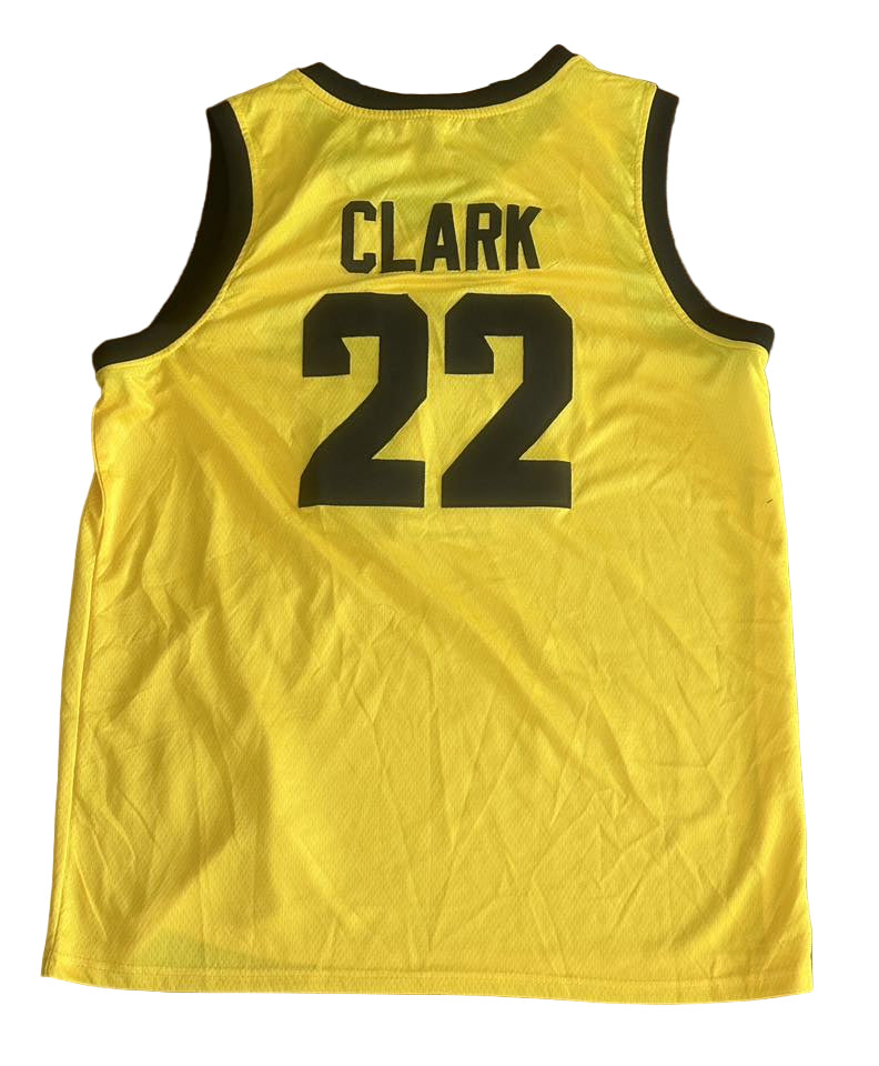 Caitlin Clark Iowa Hawkeyes Jersey Size XL-Right Off The Field