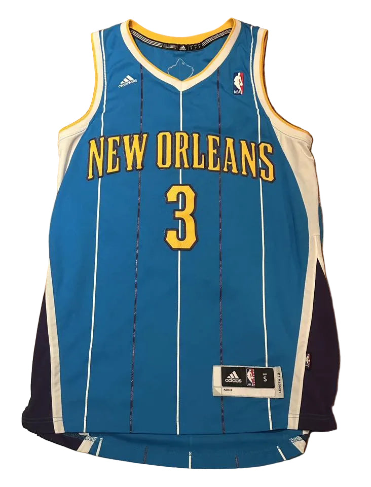 Chris Paul New Orleans Hornets Jersey Size Small-Right Off The Field