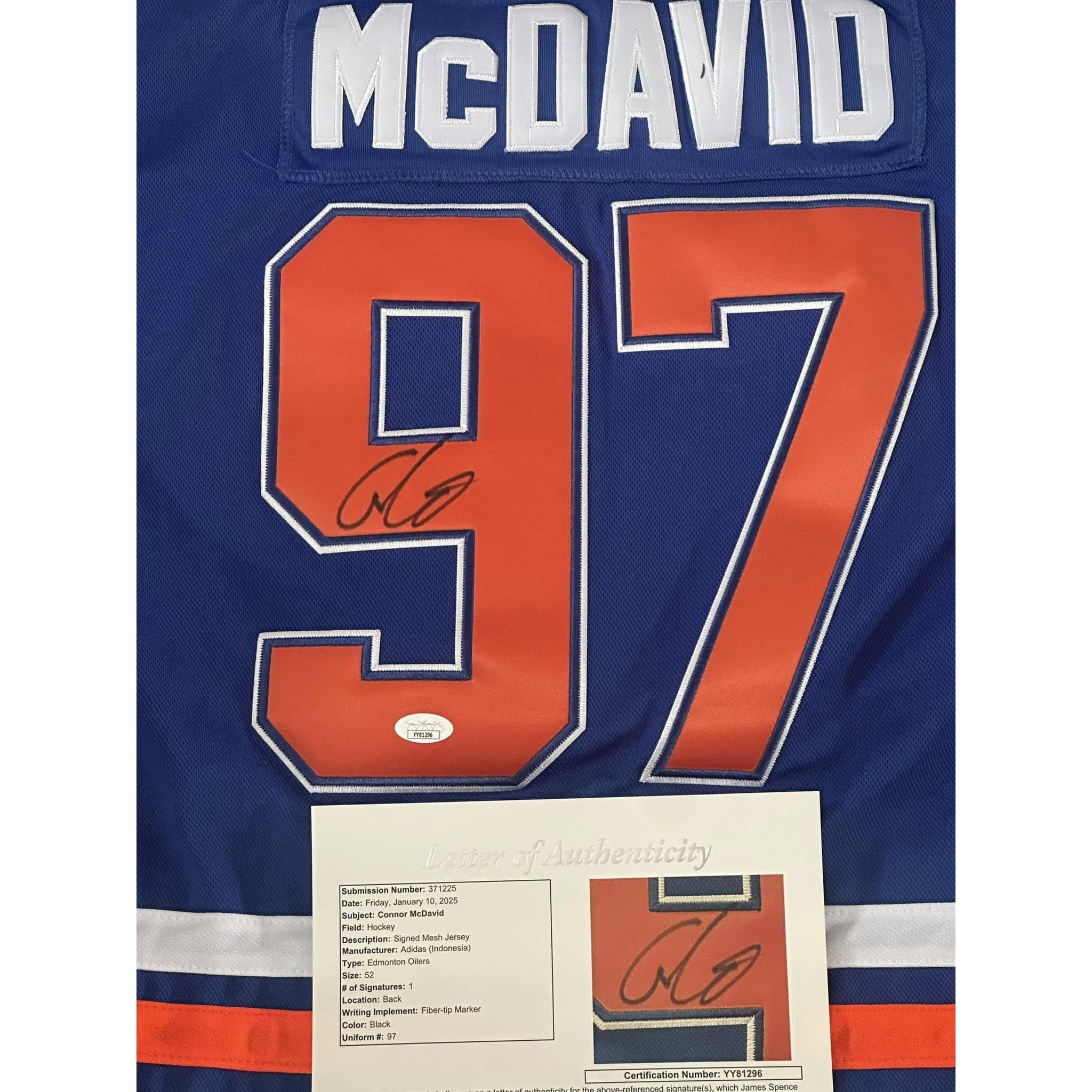 Connor McDavid Autographed Edmonton Oilers Jersey JSA LOA (Read Description)-Right Off The Field