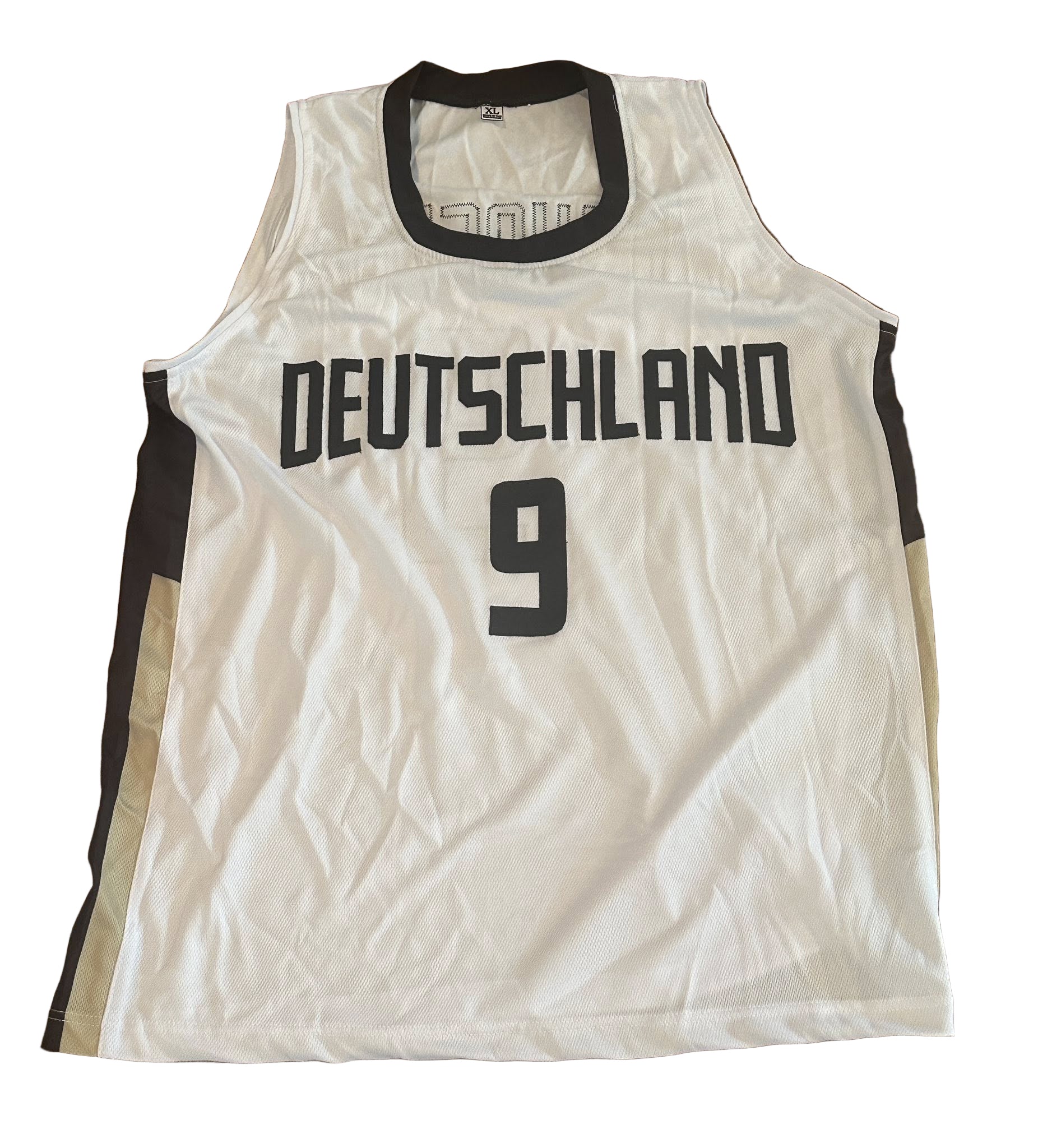 Franz Wagner Autographed Deutschland Custom Jersey BAS Witness-Right Off The Field