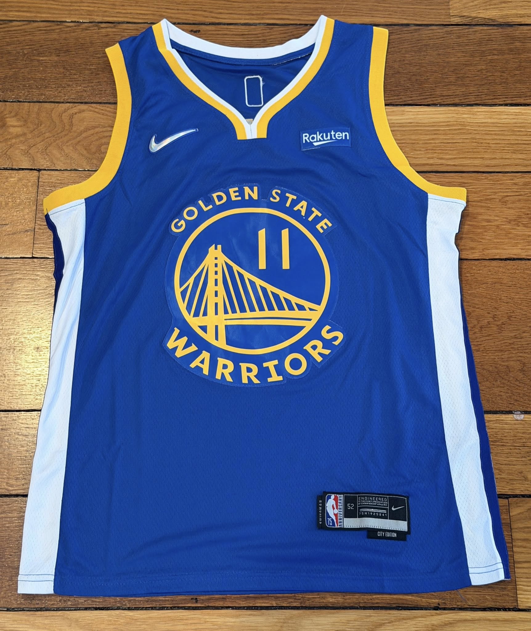 Klay Thompson Signed Autographed Golden State Warriors Jersey JSA COA-Right Off The Field