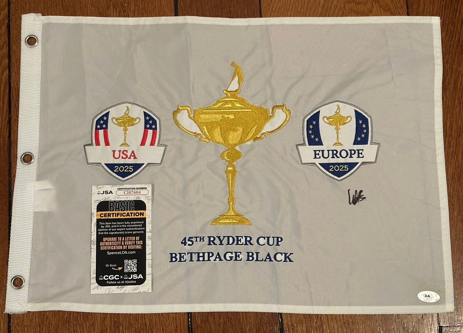 Ludvig Åberg Autographed 2025 Ryder Cup Pin Flag Team Europe JSA COA-Right Off The Field