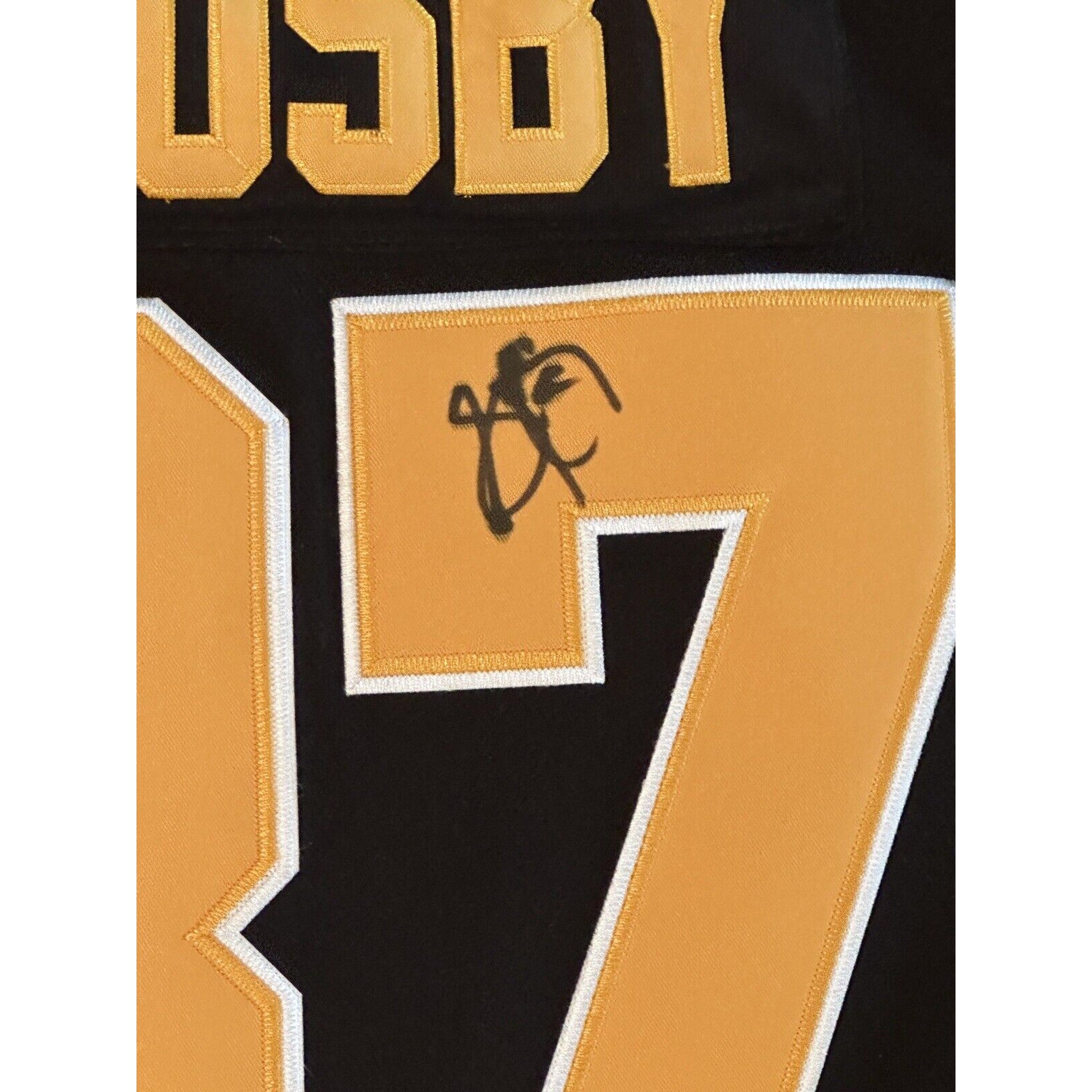 Sidney Crosby Signed Pittsburgh Penguins Jersey JSA LOA Autograph-Hockey-Right Off The Field