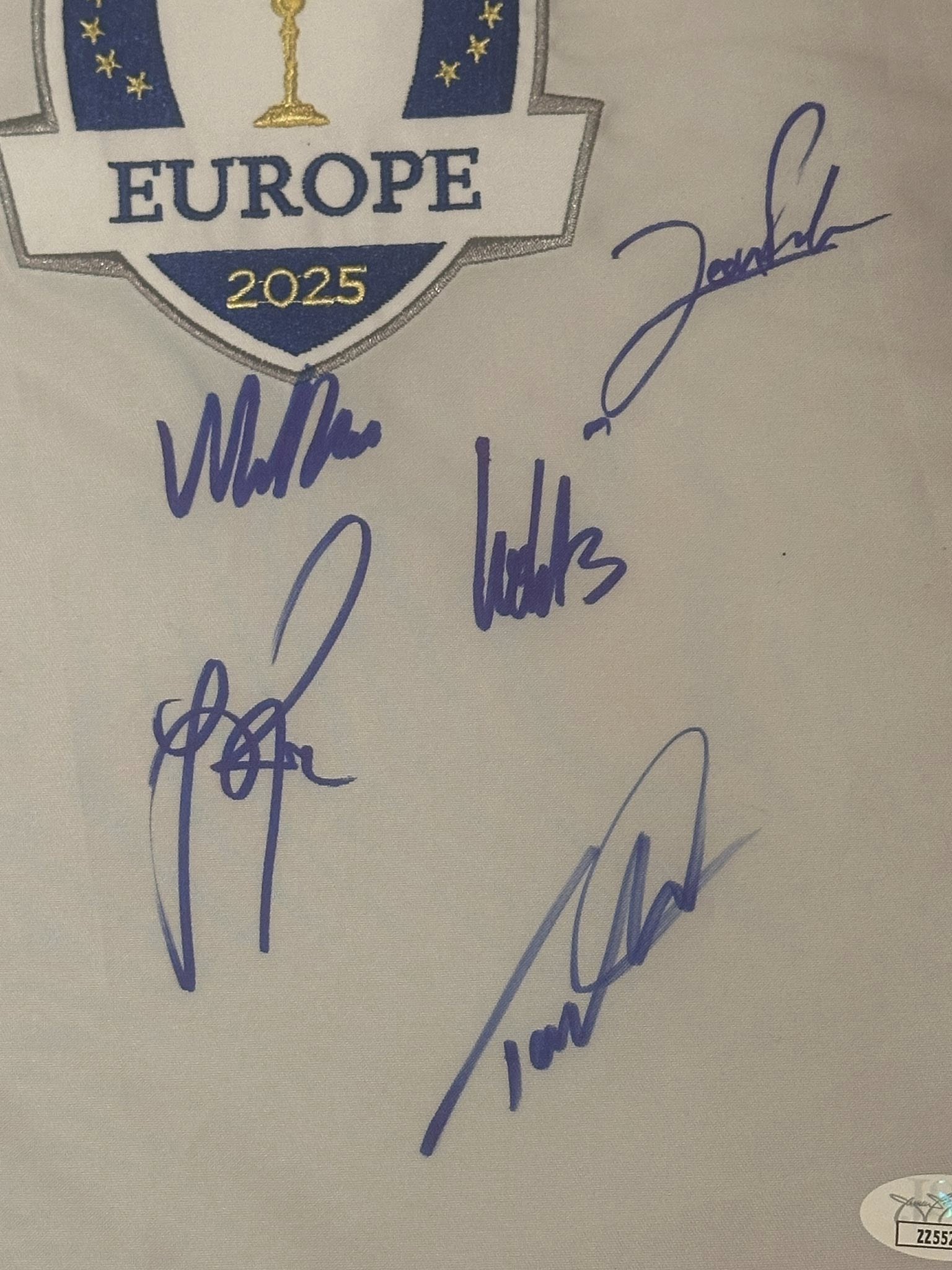 Team Europe Signed 2025 Ryder Cup Pin Flag All 12 Players JSA LOA Rory McIlroy-Right Off The Field