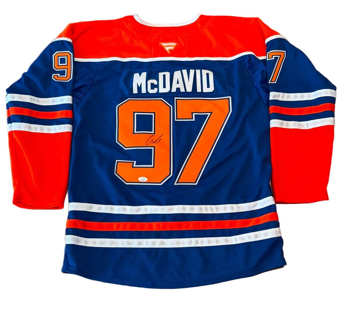 Connor McDavid Signed Autographed Edmonton Oilers Jersey JSA LOA-Right Off The Field