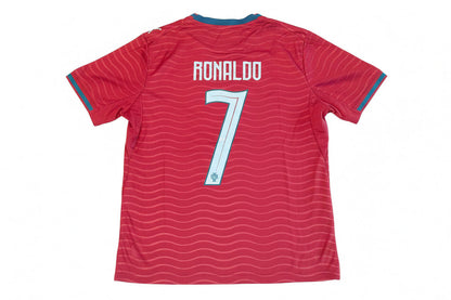 Cristiano Ronaldo Portugal Jersey Size M NWT-Right Off The Field