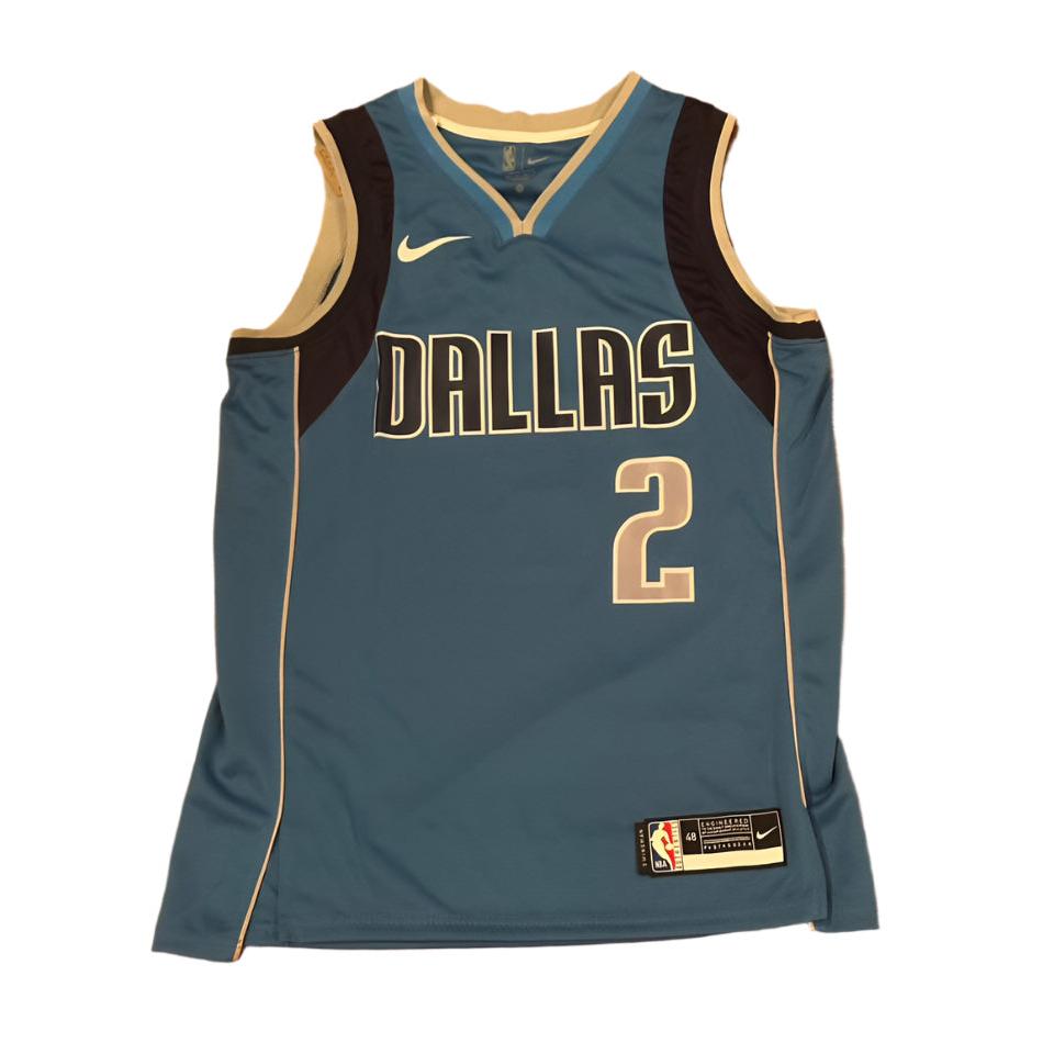 Dereck Lively II Autographed Dallas Mavericks Jersey JSA COA-Right Off The Field
