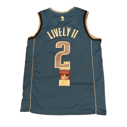 Dereck Lively II Autographed Dallas Mavericks Jersey JSA COA-Right Off The Field