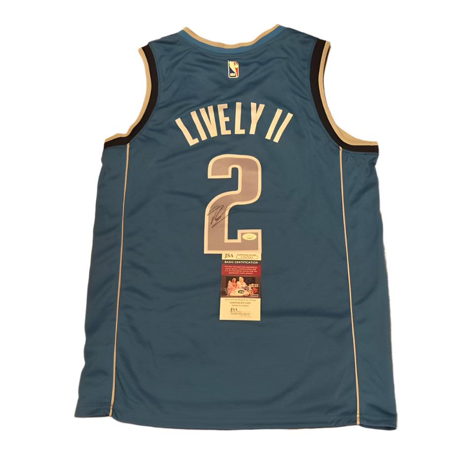 Dereck Lively II Autographed Dallas Mavericks Jersey JSA COA-Right Off The Field