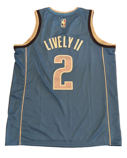 Dereck Lively II Dallas Mavericks Jersey Size 48-Right Off The Field