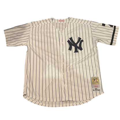 Don Mattingly Autographed New York Yankees Jersey JSA COA-Right Off The Field