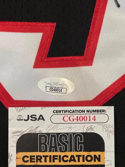 Dwyane Wade Autographed Miami Heat Jersey JSA COA-Right Off The Field
