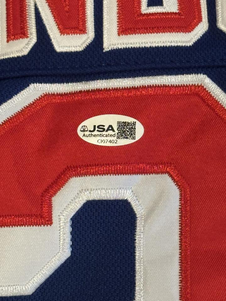 Henrik Lundqvist Autographed New York Rangers Jersey JSA COA-Right Off The Field