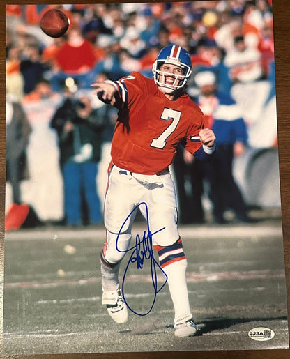 John Elway Denver Broncos Autographed 11x14 Photo JSA COA-Right Off The Field
