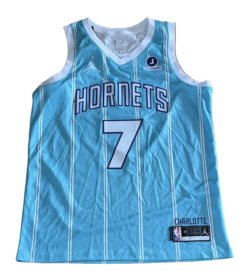 Kon Knueppel Charlotte Hornets Jersey Size 48-Right Off The Field
