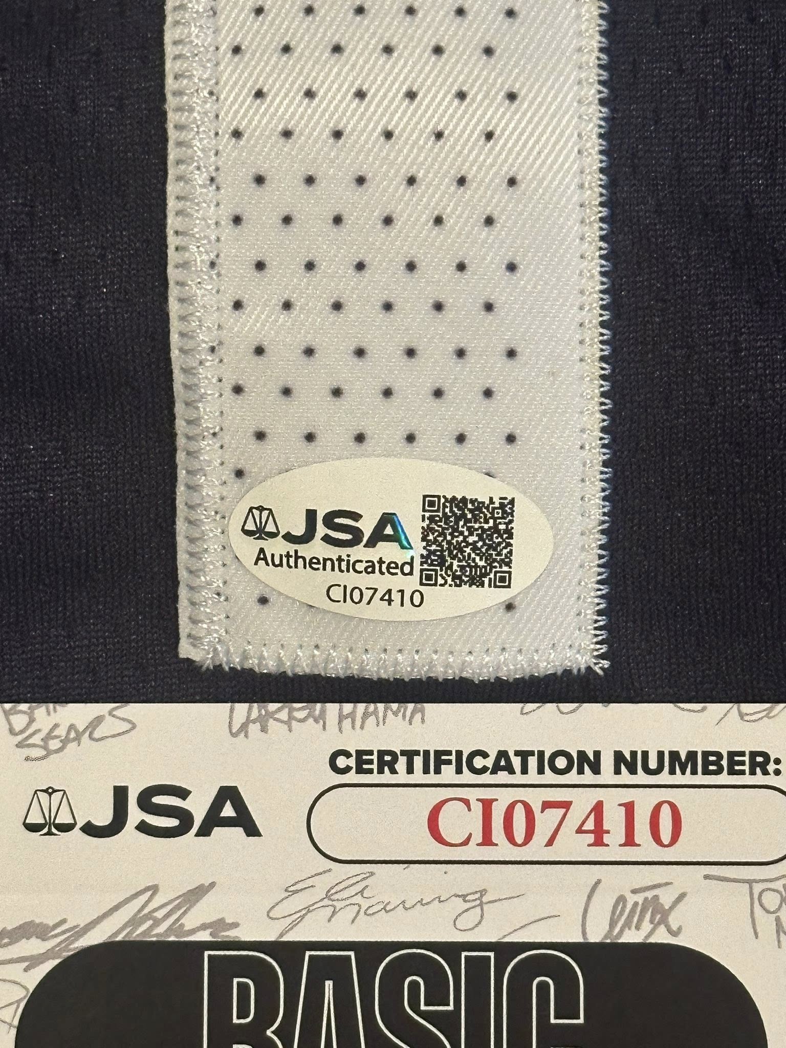 Kyrie Irving Autographed Dallas Mavericks Jersey JSA COA-Right Off The Field