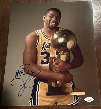 Magic Johnson Los Angeles Lakers Autographed 11x14 Photo JSA COA-Right Off The Field