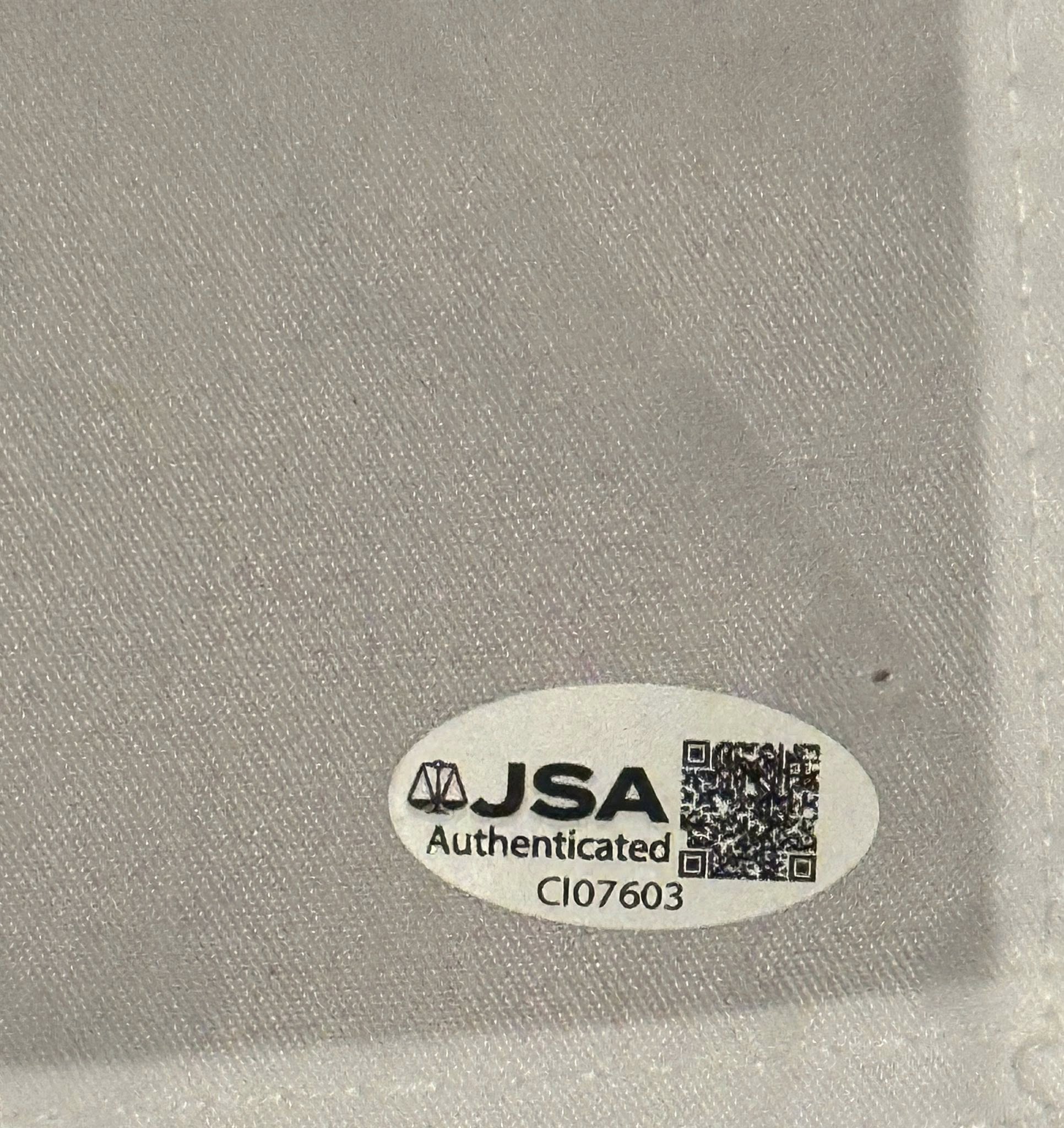 Matt Fitzpatrick Autographed 2025 Ryder Cup Pin Flag Team Europe JSA COA-Right Off The Field