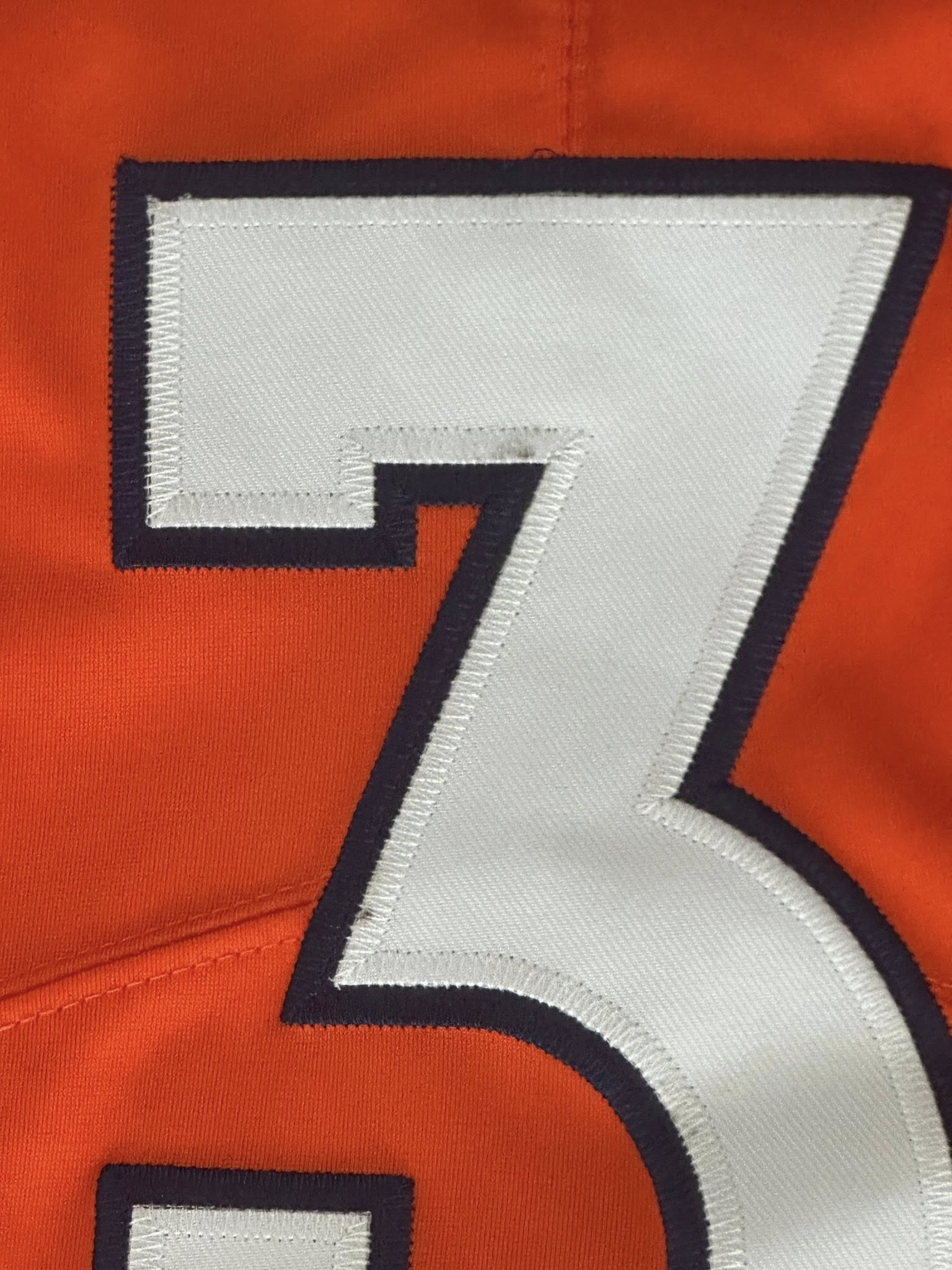 Russell Wilson Denver Broncos Jersey Size XL-Right Off The Field