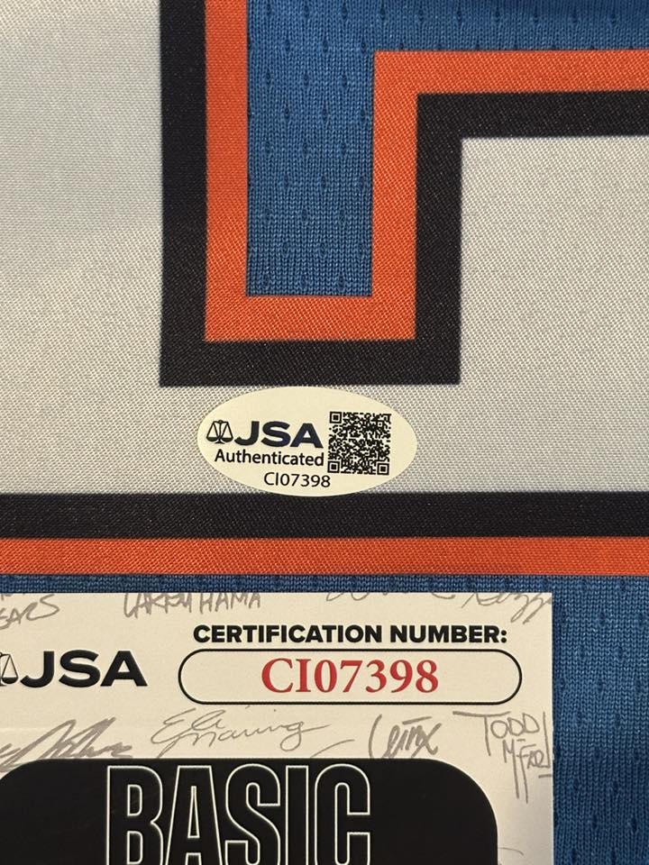 Shai Gilgeous-Alexander SGA Autographed Oklahoma City Thunder Jersey JSA COA-Right Off The Field