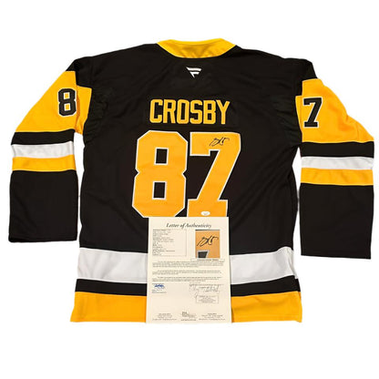Sidney Crosby Autographed Pittsburgh Penguins Jersey JSA LOA-Right Off The Field