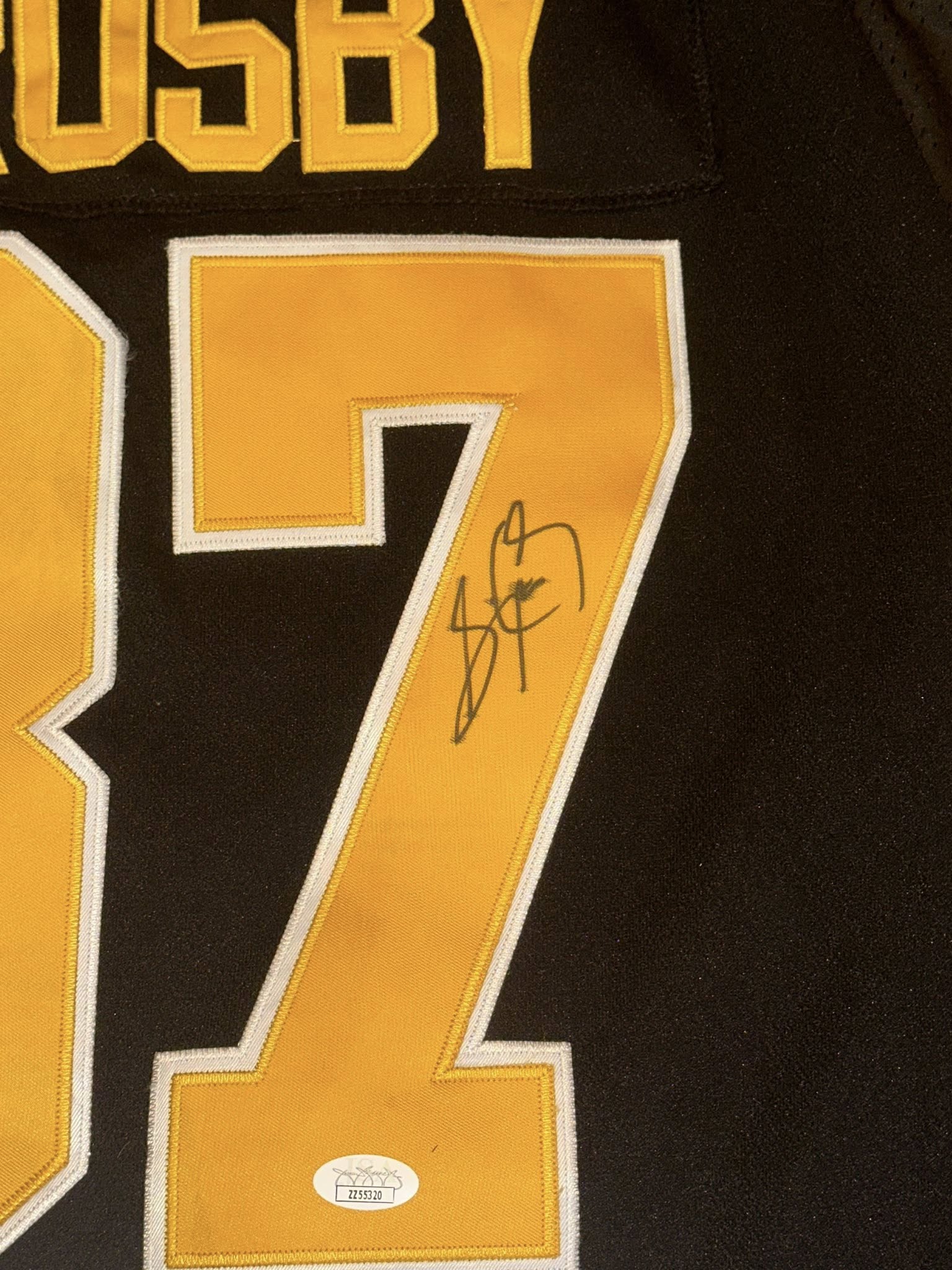 Sidney Crosby Signed Autographed Pittsburgh Penguins Jersey JSA LOA-Right Off The Field