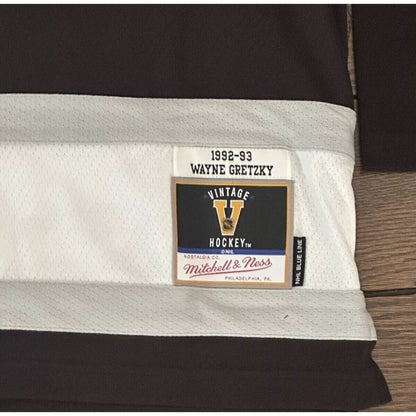 Wayne Gretzky Signed Los Angeles Kings Mitchell & Ness S Medium Jersey JSA LOA-Hockey-Right Off The Field